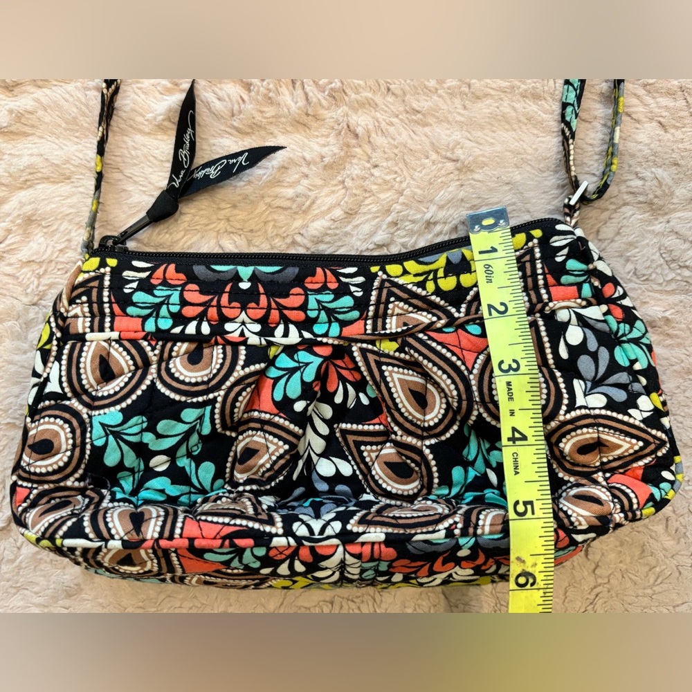 Vera Bradley  Crossbody Bag - Picture 3 of 13